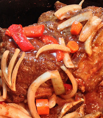 Slow Cooker Braised Beef Short Ribs