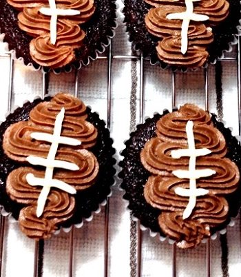 football-cookies