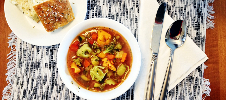 Tomato Vegetable Tortellini Soup