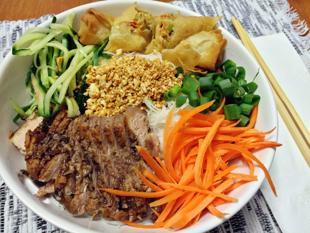 Vietnamese Bun (Noodle Bowl)